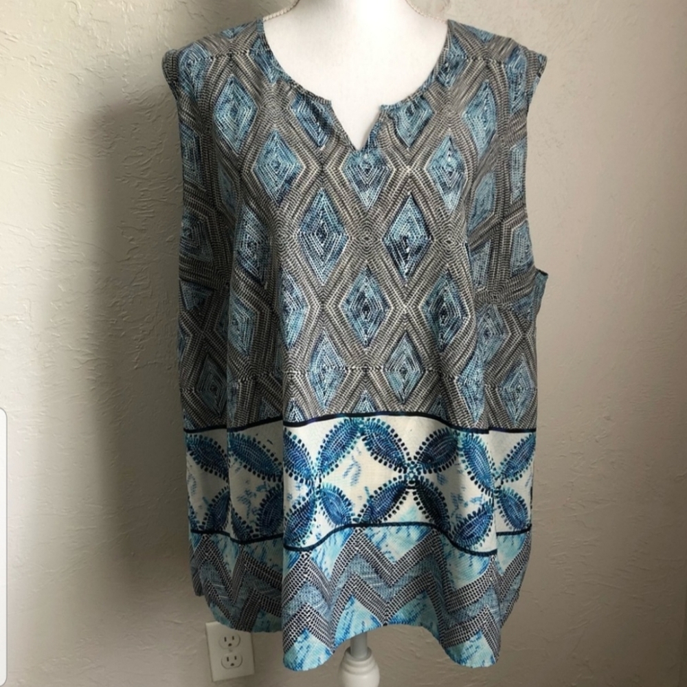 LAST CHANCE!! Covington Sleeveless Layering Blouse 3XL Blue